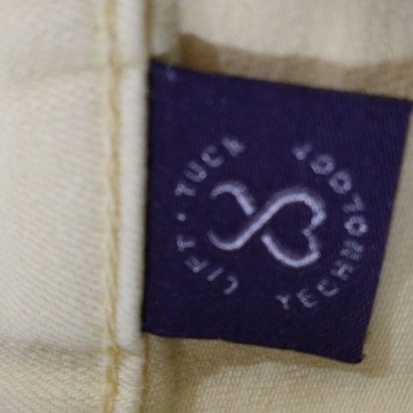 NYDJ Cropped Jeans - Picture 6 of 7